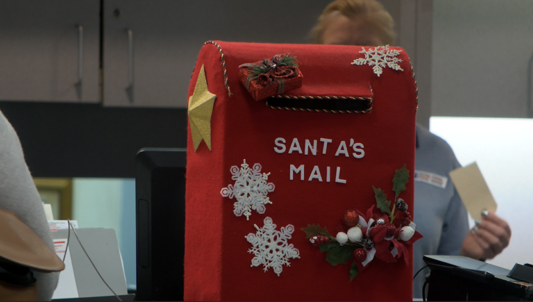 USPS se prepara para la temporada Navideña
