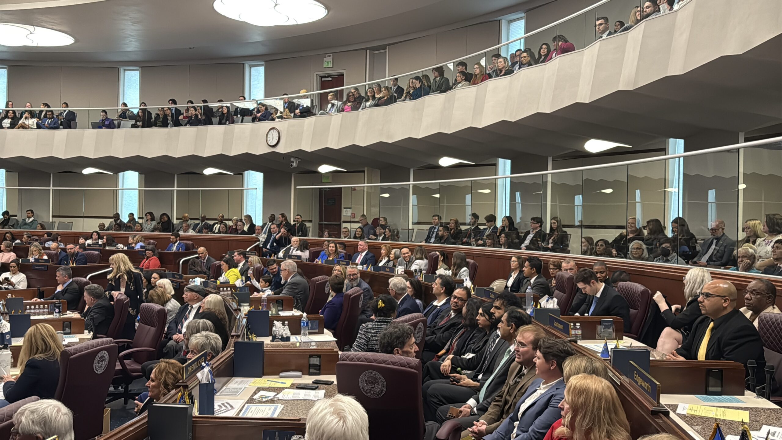 Arranca la sesión legislativa para Nevada con varios proyectos de ley que impactarían directamente a familias hispanas 1 IMG 0939