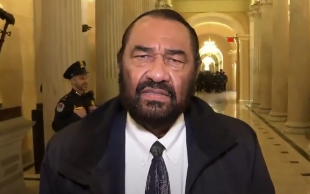 Representante Al Green expulsado del Congreso tras interrumpir el discurso de Trump