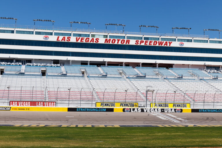 Las Vegas se alista para la Pennzoil 400: Un arranque vibrante para el Spring Break 2025