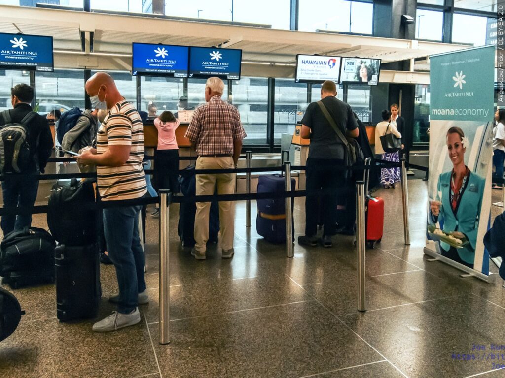 Restricciones de viaje: Cubanos y venezolanos en riesgo de no reingresar a EE.UU.