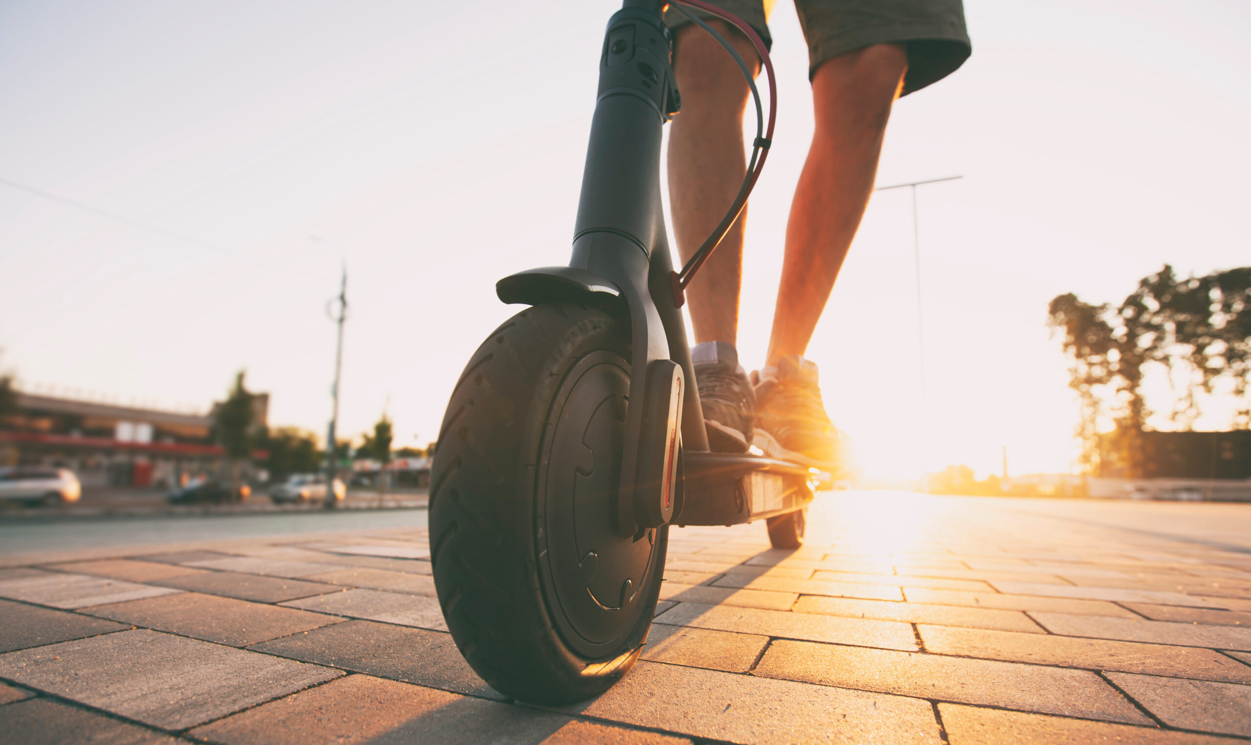 Condado Clark aprueba nueva ordenanza que prohíbe las bicicletas y patinetes eléctricos en el Strip 1 AdobeStock 442504200