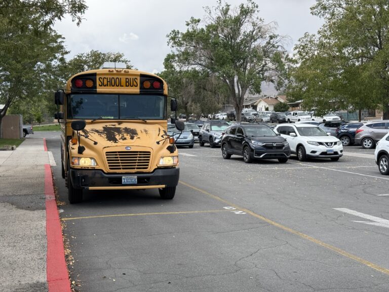 Las escuelas del Condado Washoe siguen en sus esfuerzos por reclutar a más personal, ahora con el inicio del año escolar