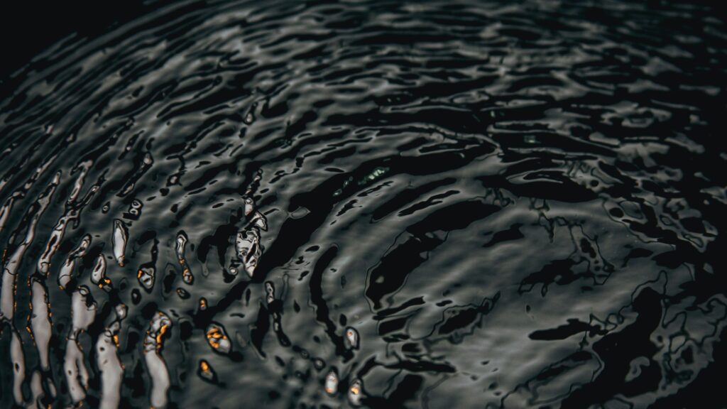 1 fuga de agua provoca el bloqueo de Rock Blvd. en Sparks