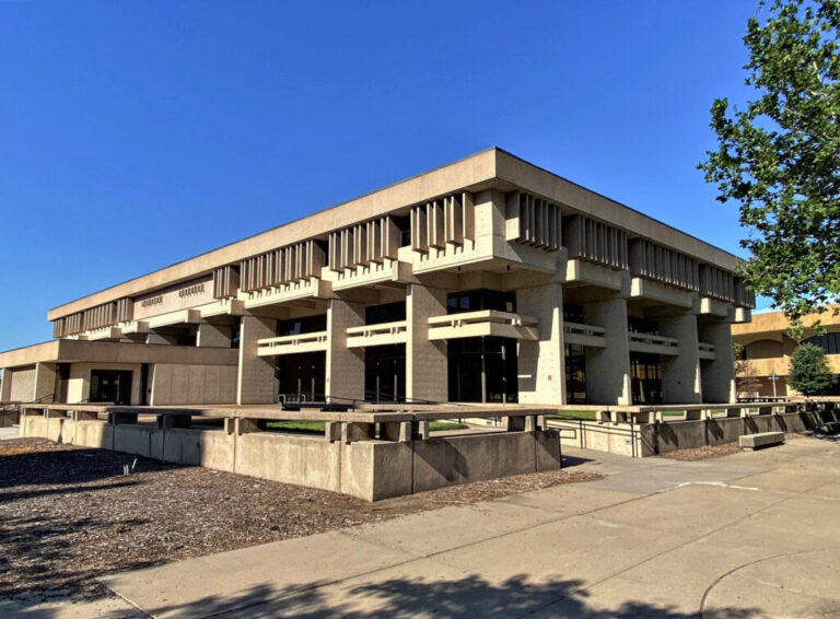 Wichita Invierte $2 Millones en la Renovación de la Biblioteca para Convertirla en un Centro de Eventos