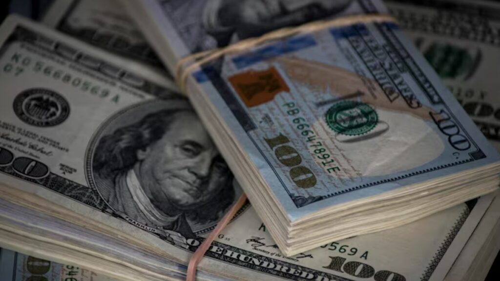 Dólar Hoy: Tipo de Cambio y la Caída del Peso Mexicano al 30 de Diciembre