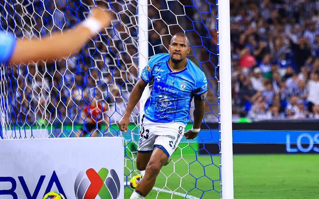 Salomón Rondón Regresa a Pachuca: La Estrella del Fútbol Mexicano Retorna Tras su Aventura en Europa