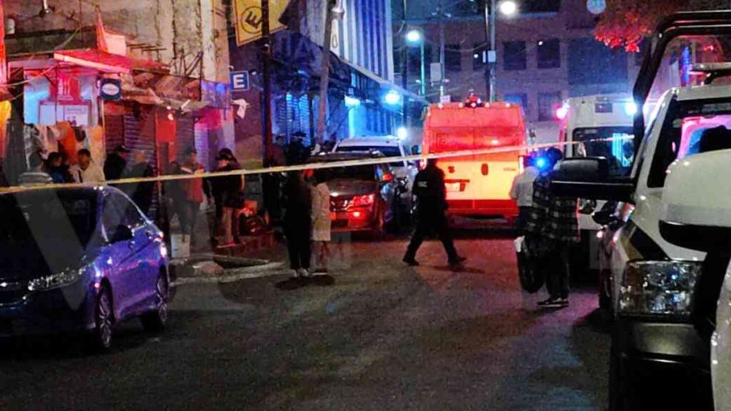 Motosicarios Atacan un Restaurante en el Centro de CdMx: Un Muerto y Varios Heridos