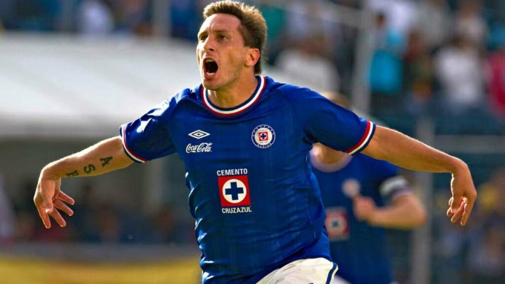 Chaco Gimenez Revive sus Recuerdos en Cruz Azul: ‘Éramos 4 o 5 Hombres que Dábamos Todo por el Equipo’