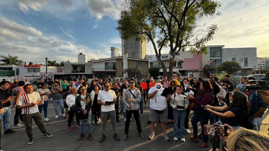 FEU Reno y Asociaciones Civiles Presentan Pliego Petitorio Contra el Aumento al Transporte Público