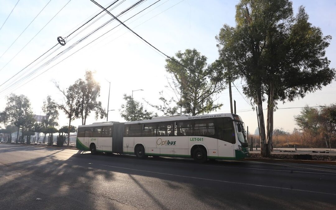 Retrasos de Hasta 30 Minutos en el Transporte Público de León Este 1 de Enero de 2026