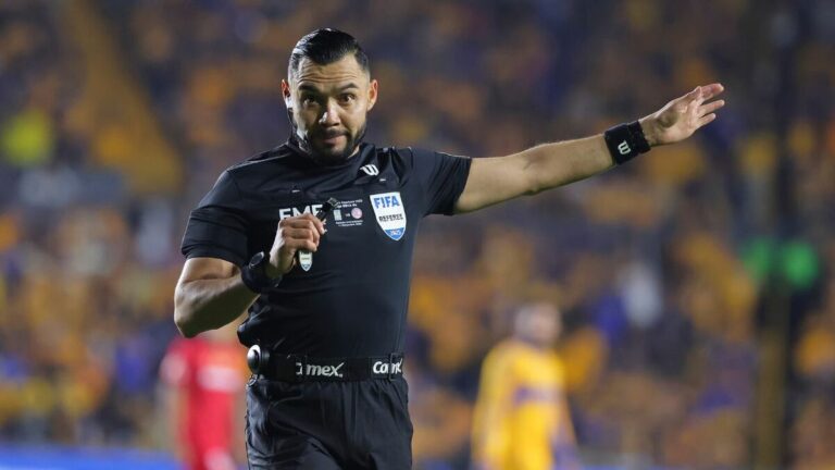 Pollo Ortiz: ‘Equipos de Fútbol Vetando Árbitros Podrían Traer Extranjeros’