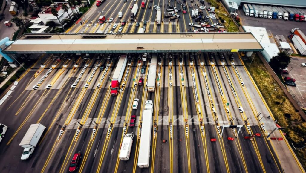 Actualizaciones en VIVO de la Autopista México-Querétaro: Choques y Cierres Viales del 2 de Enero