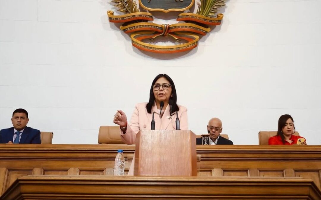 Delcy Rodríguez: La Abogada de Chávez que Puede Ser la Sucesora de Maduro en Venezuela