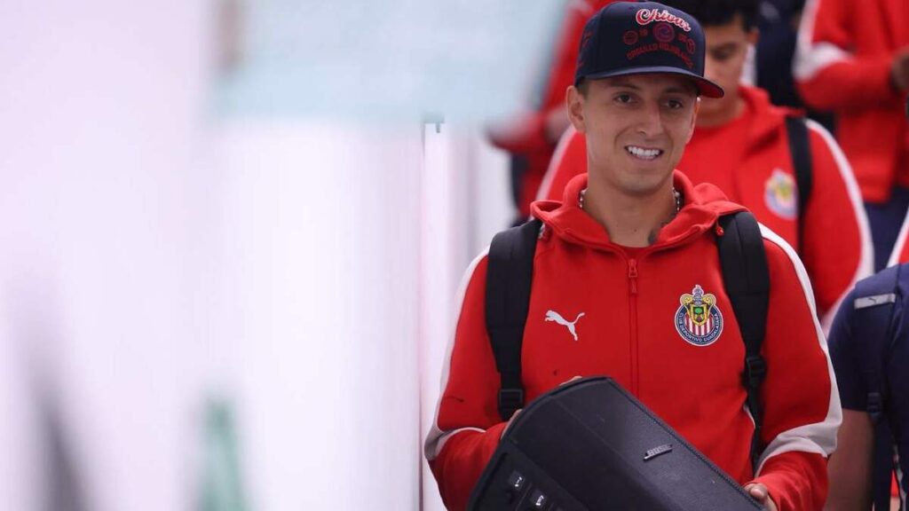 Chivas se Prepara para el Clásico Tapatío en la Copa Pacífica ante Atlas