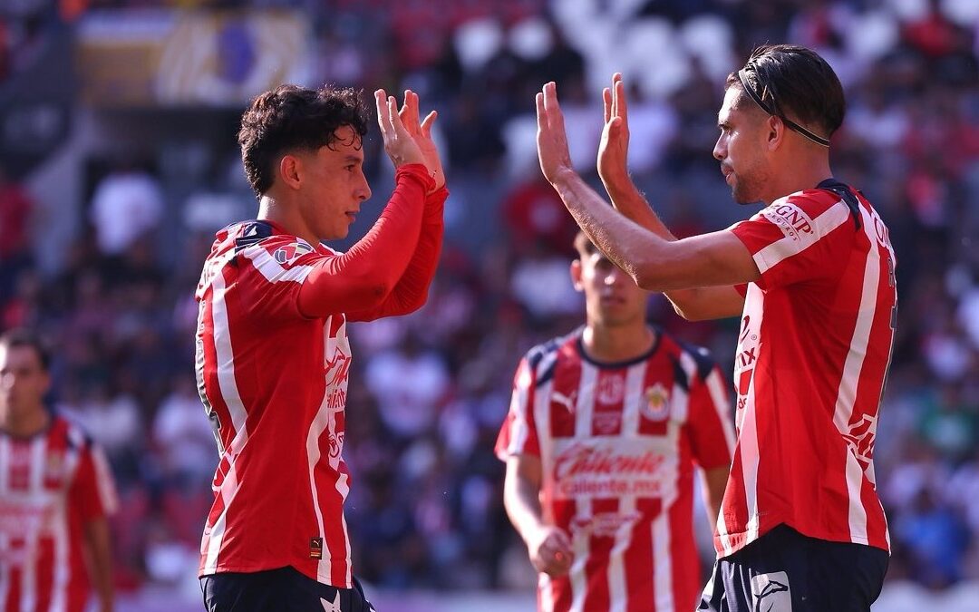 Chivas Brillan en la Pretemporada y Logran Medalla de Bronce en la Copa Pacífica