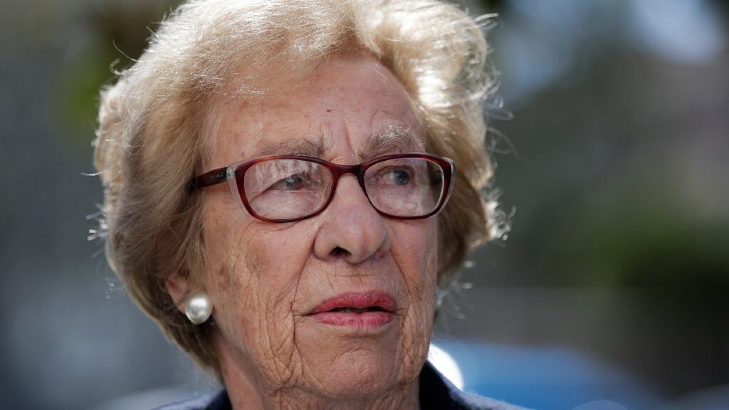 Fallece Eva Schloss, sobreviviente de Auschwitz y hermanastra de Ana Frank, a los 96 años