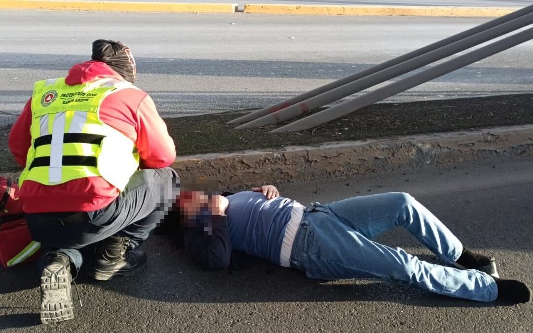 Accidente de Tráfico en la Saltillo-Monterrey: Joven de 20 Años Atropellado