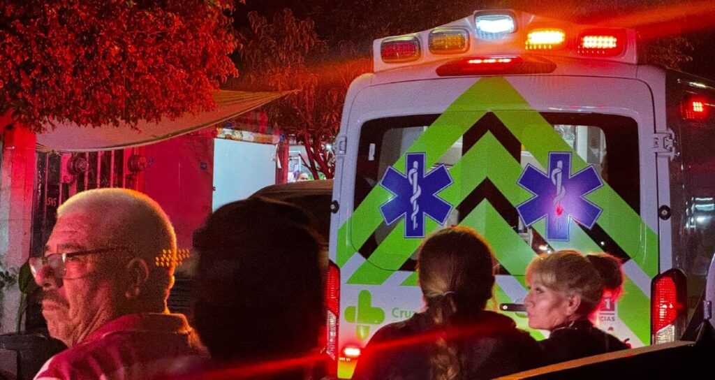 Robo en Tlaquepaque: Balacera deja a 2 hombres heridos