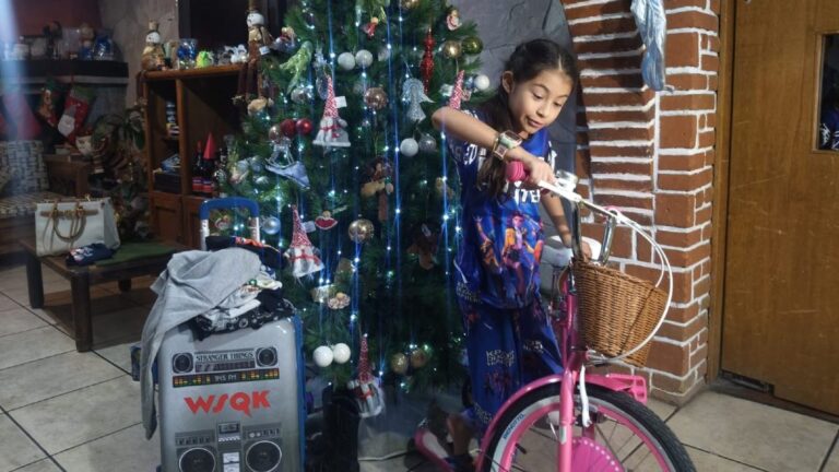 Día de Reyes: Regina vive una experiencia mágica en Puebla inspirada en Stranger Things