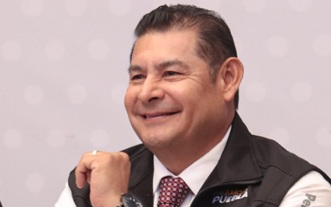 Armenta Denuncia la Inacción de Alcaldes en el Triángulo Rojo para Combatir Deshuesaderos de Vehículos