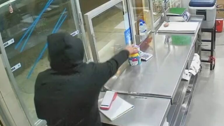 Asalto a tortillería en Monterrey: Capturan al delincuente en video