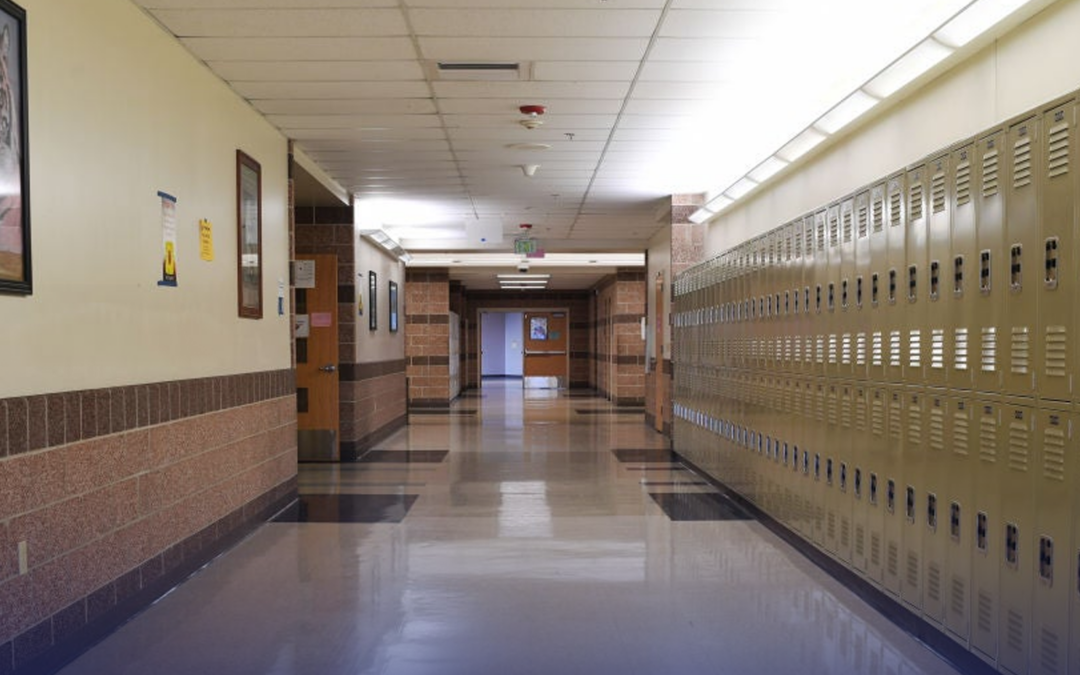 Aumento Salarial para Docentes y Empleados de ECISD en el Condado de Ector