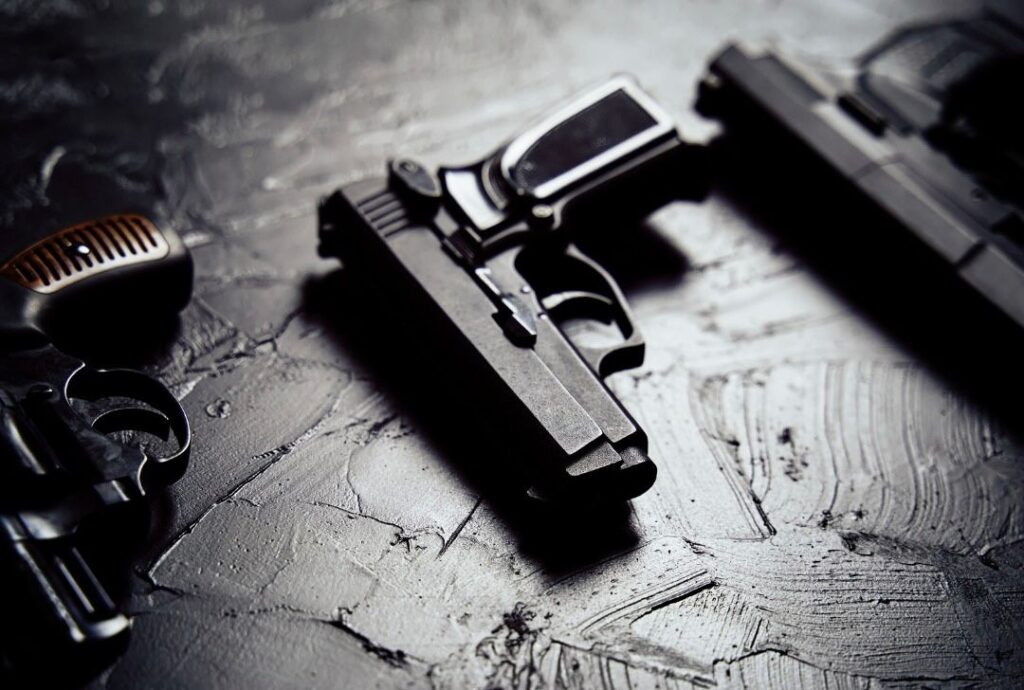 Operativo del LVMPD Resulta en 10 Arrestos y Avances en el Combate Contra el Crimen Armado