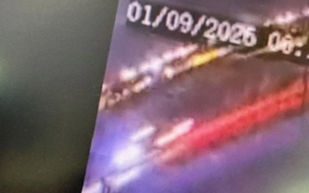 Buscan al Conductor de Camión Blanco Tras Atropello Mortal de Ciclista en Las Cruces