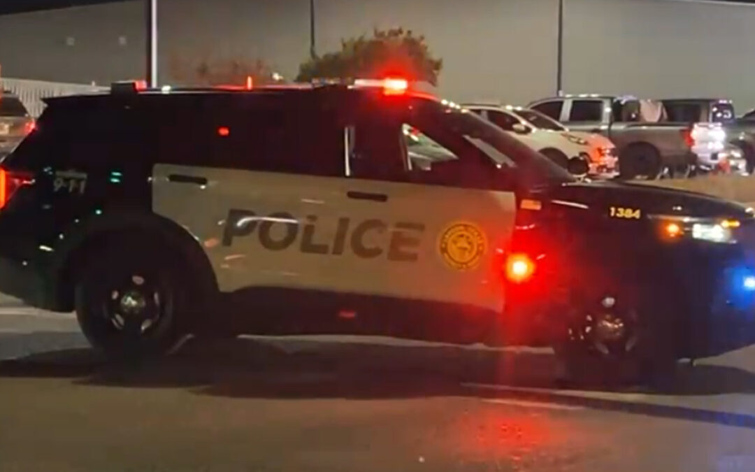 Accidente en Laredo: Motociclista Involucrado frente a Planet Fitness