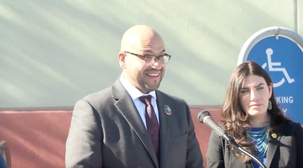 Prioridades Legislativas de los Demócratas de Nuevo México para 2026: Enfoque en Presupuesto Estatal y Inversiones Comunitarias