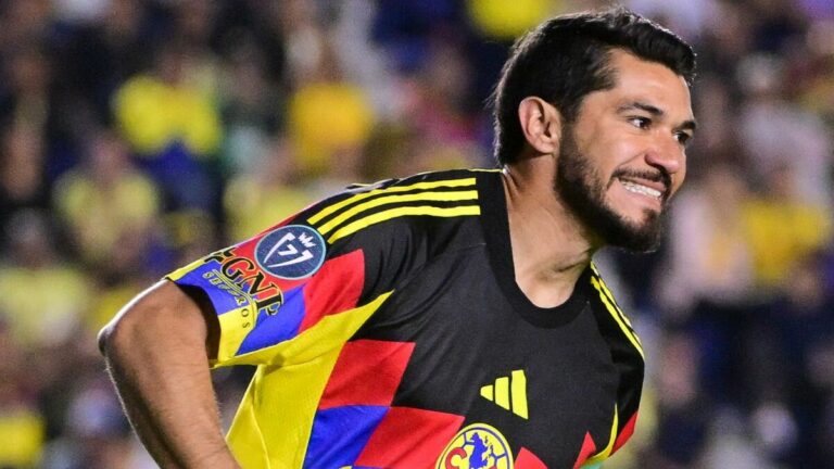Henry Martin sufre lesión antes del crucial partido contra Tigres