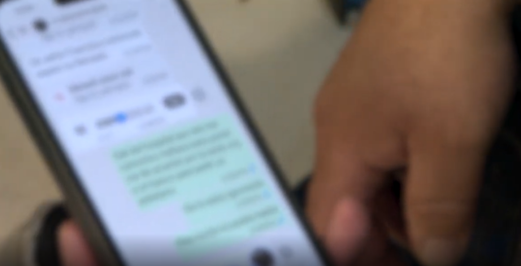 Extorsión en Redes Sociales: Hombre Pierde Miles de Dólares Tras Un ‘Like’