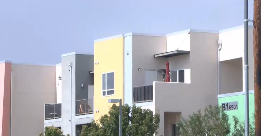 Albuquerque: Concejala denuncia rechazo de ordenanza de protección a inquilinos