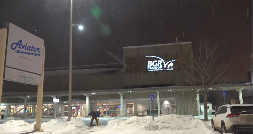 NTSB Investiga Causas del Accidente Aéreo Fatal en Maine