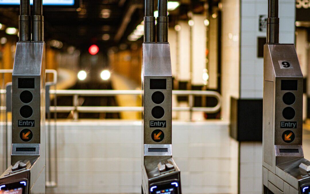 South Station: Puertas de Cobro Fuera de Servicio por Tormenta Invernal