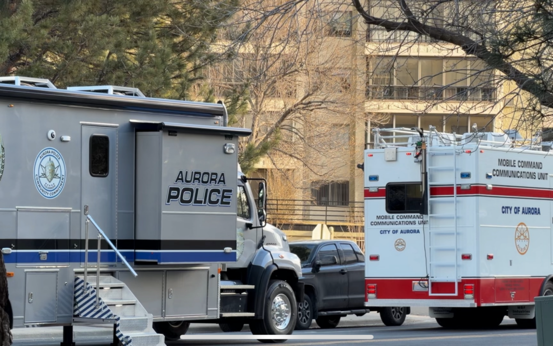 Disparos en Aurora: La policía responde en complejo de adultos mayores