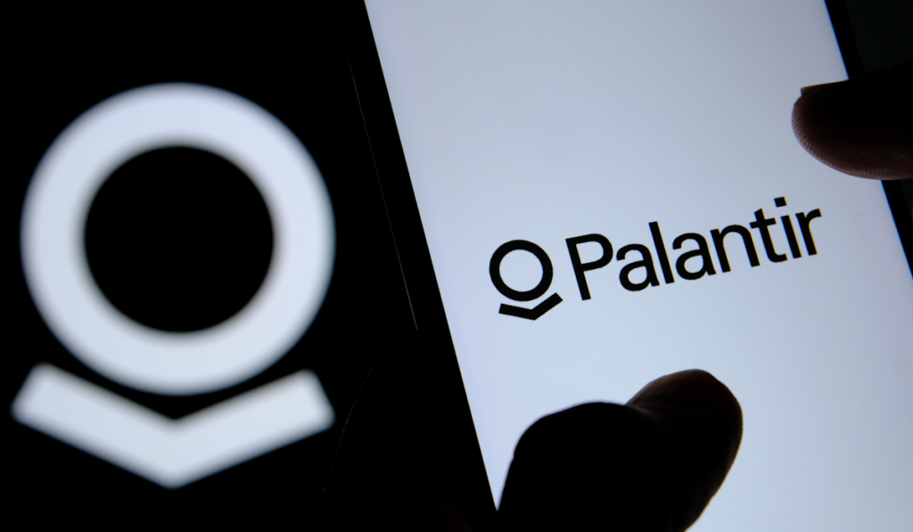 ICE y la aplicación ELITE: Preocupaciones sobre el rastreo de inmigrantes y derechos civiles