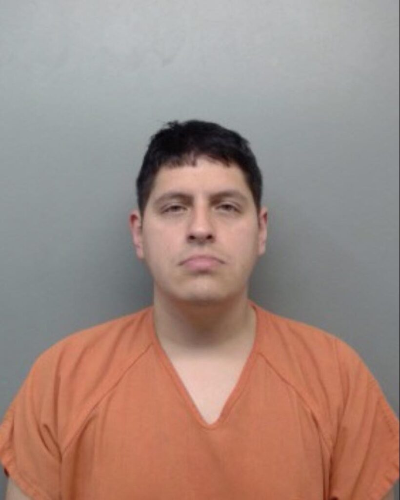 Cibercrimen en Webb County: Arresto por Pornografía Infantil en Investigación de la Oficina del Sheriff