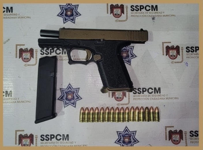 Persecución en Tijuana culmina con un detenido armado en la garita de San Ysidro