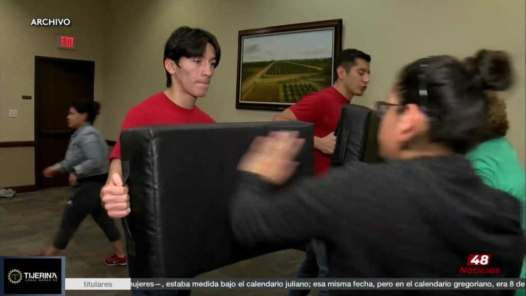 Curso de Defensa Personal para Mujeres en Alamo: Empodérate y Aprende Técnicas de Protección