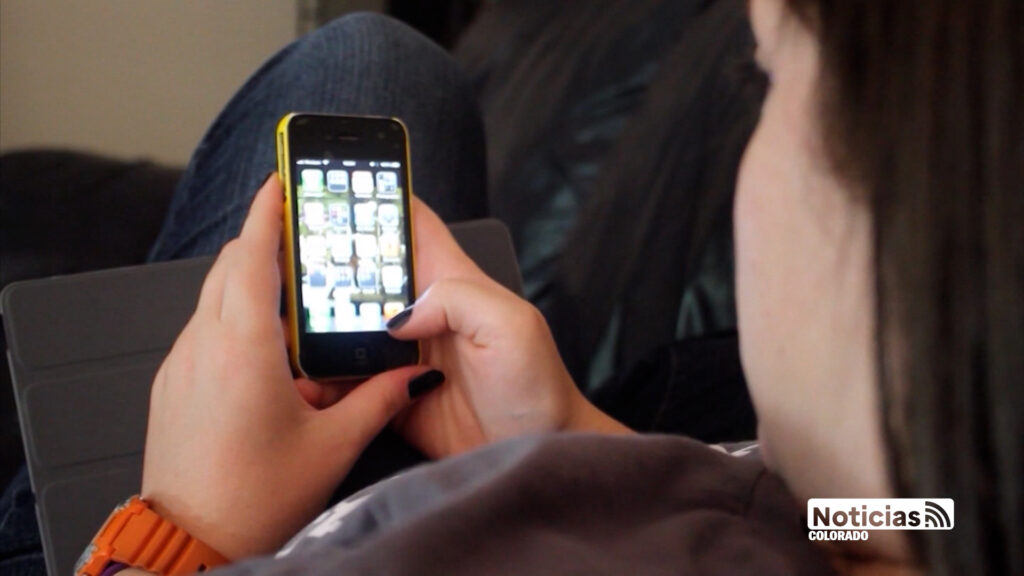 Salud Mental Infantil: El Riesgo de los Niños Conectados a Pantallas