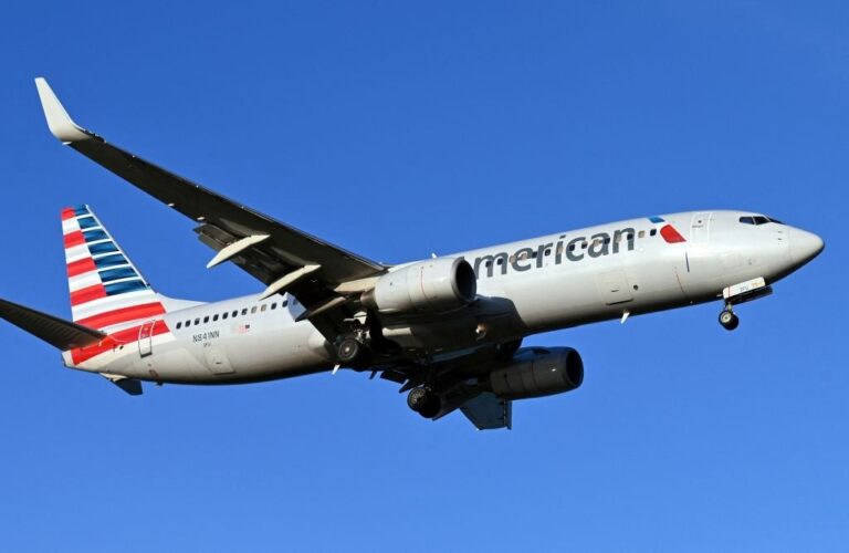 Aterrizaje de Emergencia: Vuelo Dallas-Midland Desvía a Lubbock por Problemas Mecánicos