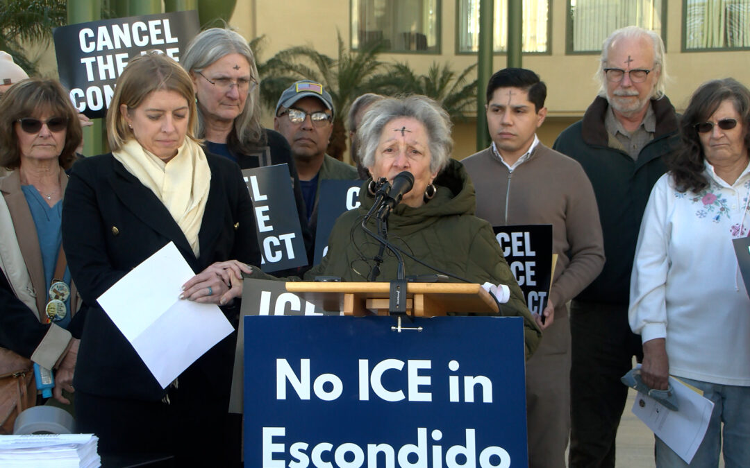Residentes de Escondido Exigen Cancelar Contrato que Permite Entrenamientos de ICE