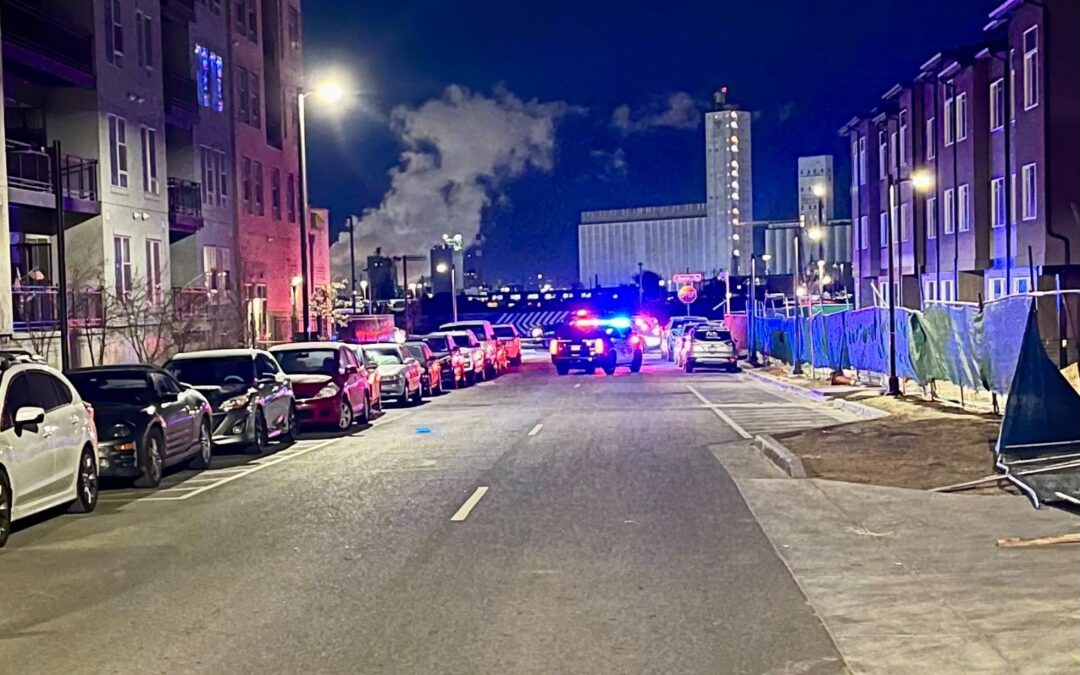 Homicidio en Commerce City: Mujer joven hallada muerta en Glencoe Street