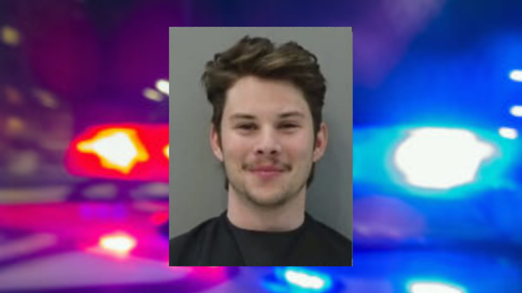 Arresto en San Angelo: Joven Dispara Contra Vehículo Ocupado en Pleito Personal