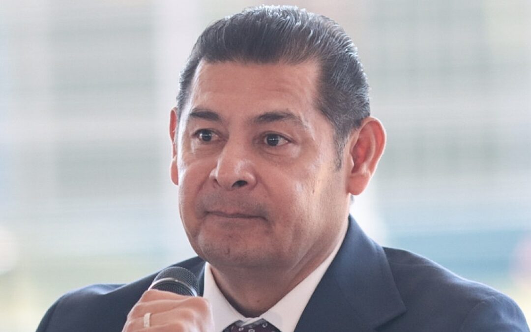 Apoyos Gubernamentales para los Hijos de Karina y Alexandro, Asesinados en Tlaxcala