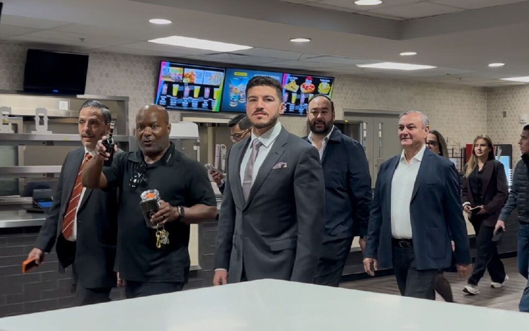 Samuel García y el Comité Coordinador de Nuevo León preparan el camino hacia la FIFA 2026 en el NRG Stadium