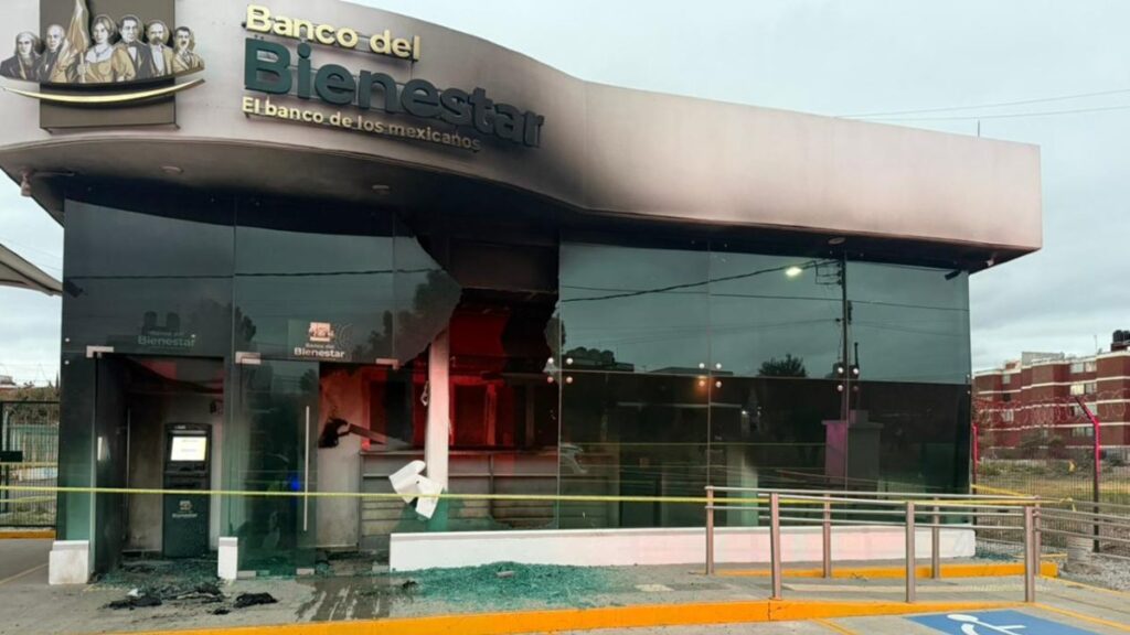 Incendio en Banco del Bienestar en Coacalco tras la muerte de ‘El Mencho’