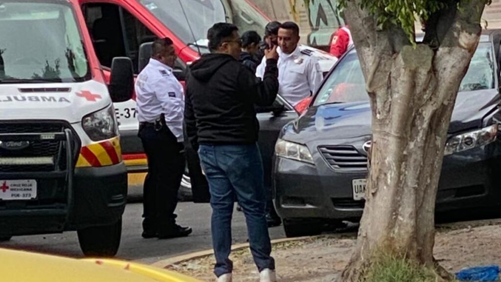 Milagro en Tehuacán: Abuelitos sobreviven ilesos a un choque con un tren | VIDEO
